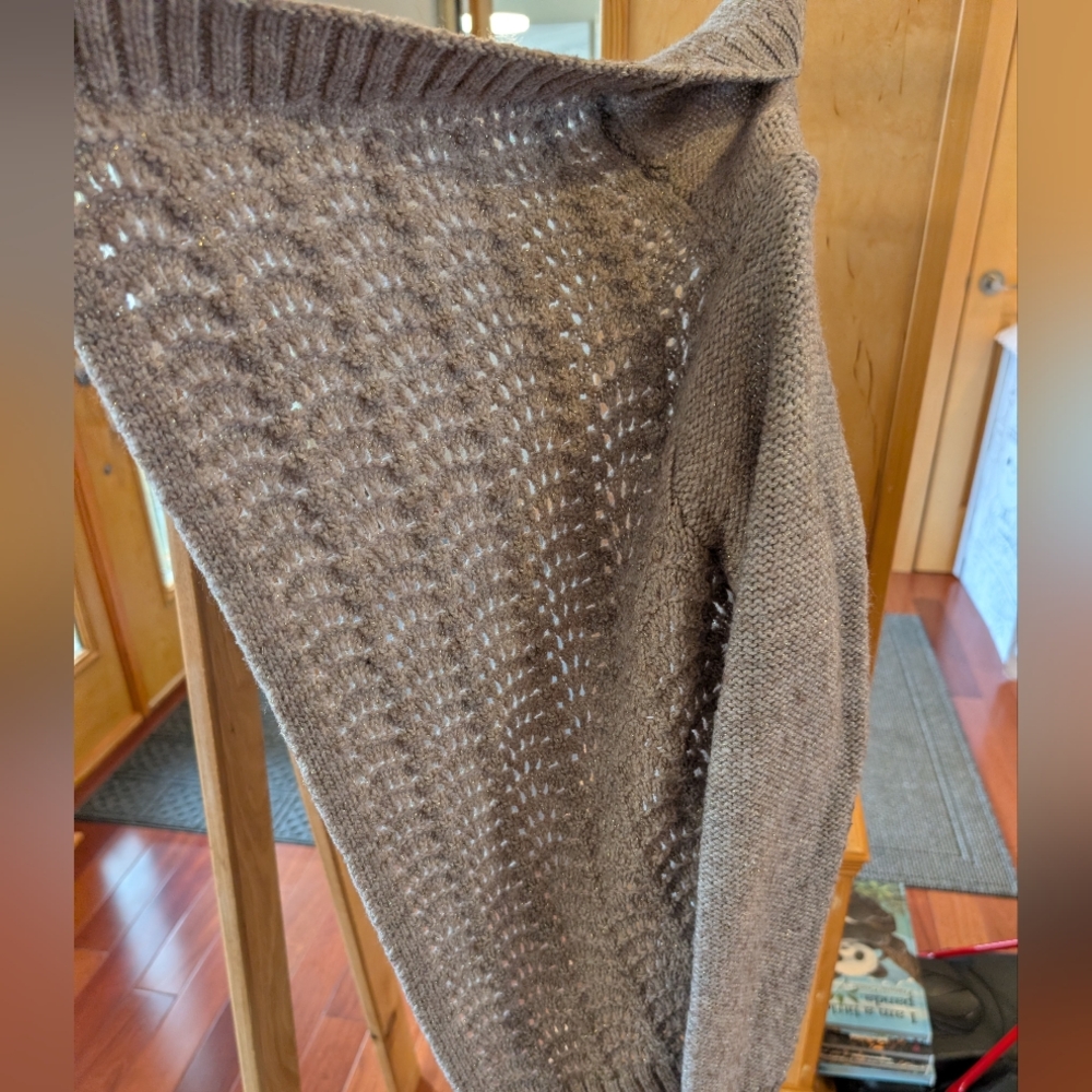 American Eagle Outfitters Taupe With Gold Accent Knit Cardigan - Picture 8 of 9